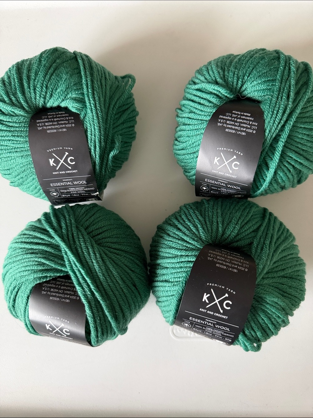 KXC Essential 100% Merino Wool